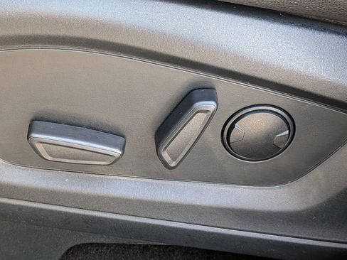 Certified 2023 Ford Explorer Limited w/ Equipment Group 301A image 20