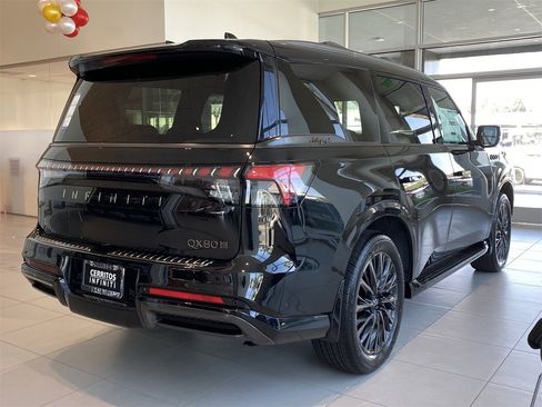 New 2026 INFINITI QX80 Autograph image 2