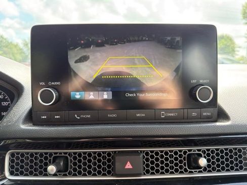 Used 2025 Honda Civic LX image 25