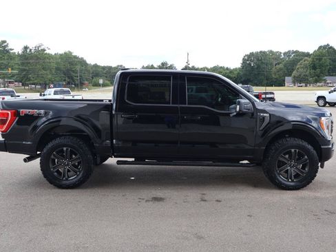 Used 2022 Ford F150 XLT w/ Equipment Group 302A High AWD/4WD image 4