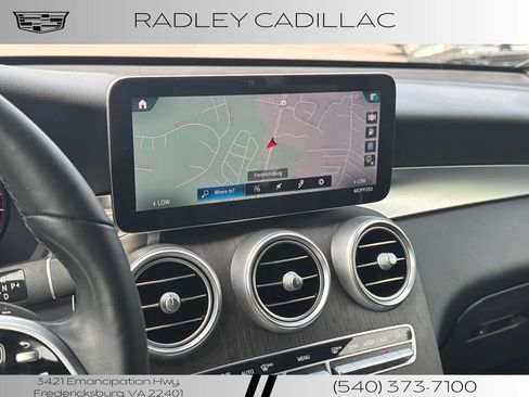 Used 2021 Mercedes-Benz GLC 300 4MATIC image 9