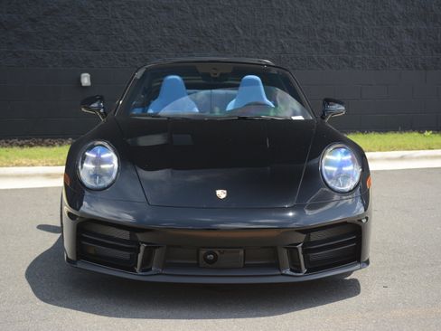 Certified 2026 Porsche 911 Targa 4S AWD/4WD image 10
