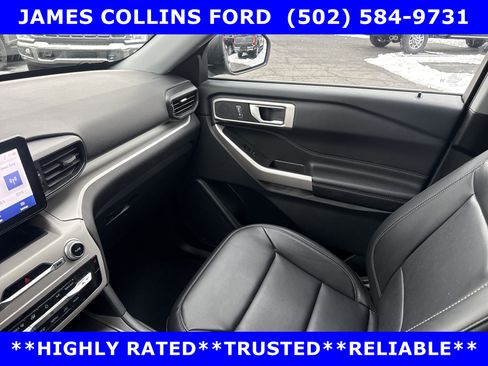 Certified 2023 Ford Explorer XLT RWD image 25