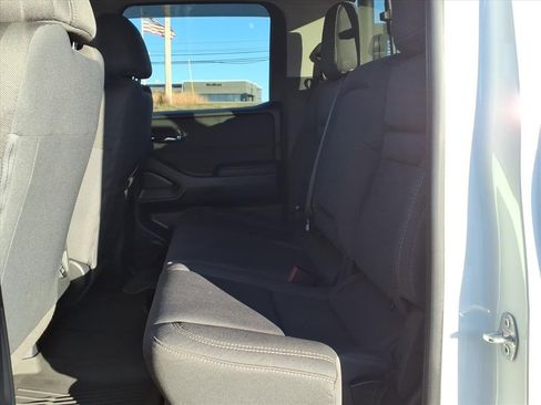 Certified 2024 Nissan Frontier SV w/ Hardbody Edition image 30