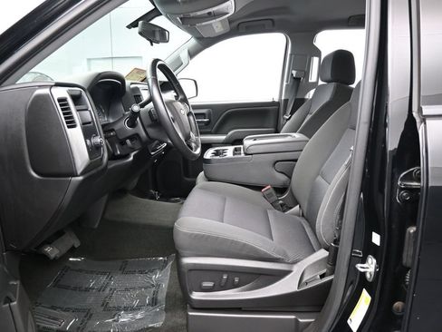 Used 2018 Chevrolet Silverado 1500 LT w/ All Star Edition RWD image 11