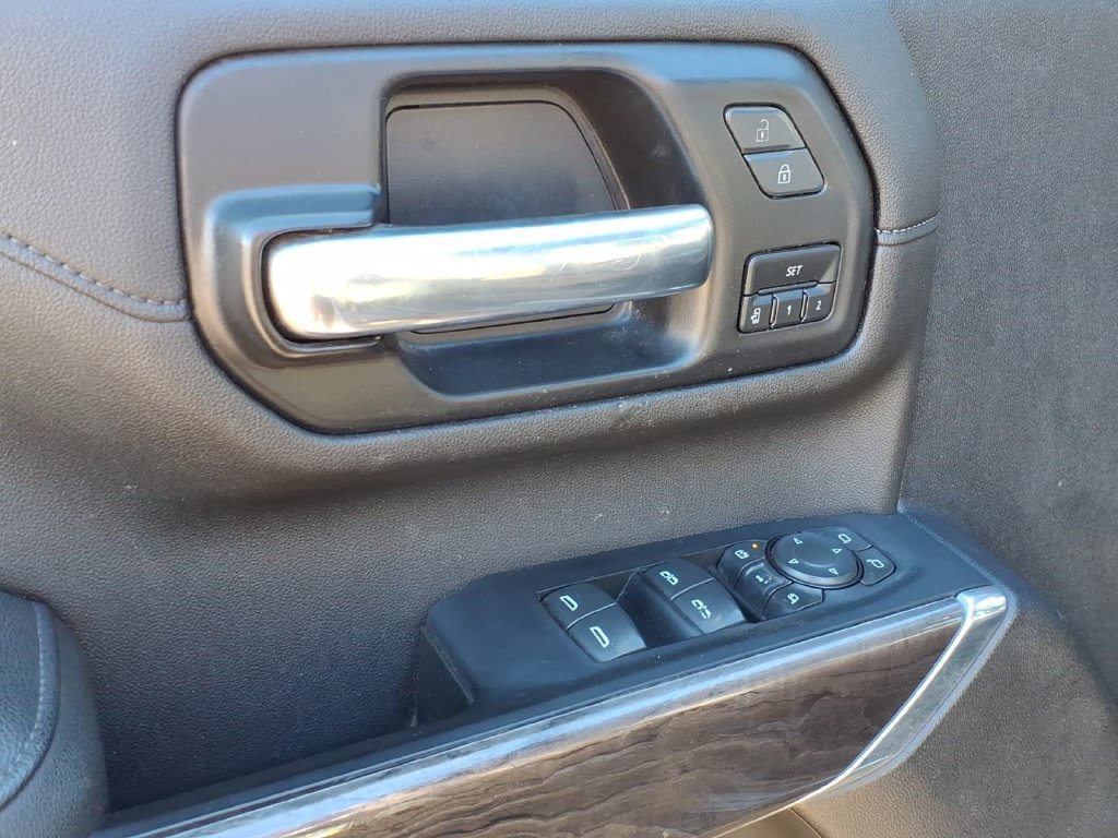 Used 2023 Chevrolet Silverado 2500 LTZ w/ Z71 Off-Road Package AWD/4WD image 13