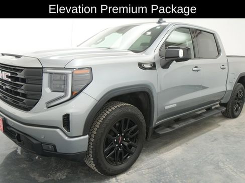 Used 2025 GMC Sierra 1500 Elevation w/ Elevation Premium Package AWD/4WD image 3