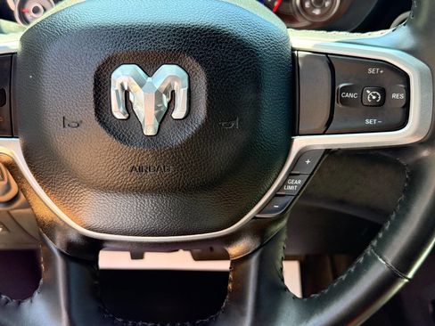 Used 2022 RAM 1500 Big Horn AWD/4WD image 26