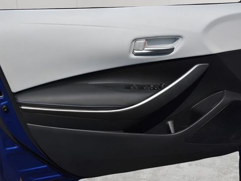Certified 2022 Toyota Corolla SE FWD image 9
