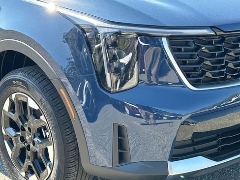New 2026 Kia Sorento S AWD/4WD image 10