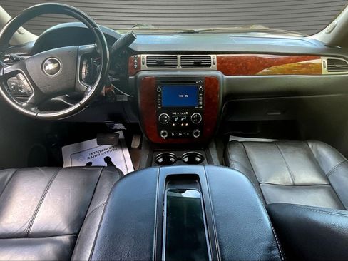 Used 2009 Chevrolet Tahoe LT AWD/4WD image 7