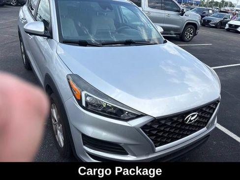 Used 2019 Hyundai Tucson SE w/ Cargo Package FWD image 2