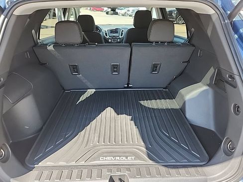 Used 2024 Chevrolet Equinox LT AWD/4WD image 38