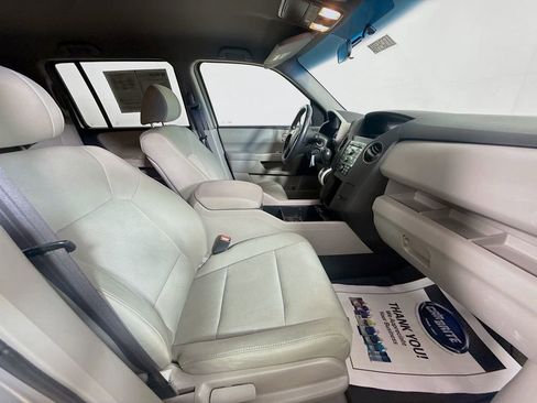 Used 2011 Honda Pilot LX image 25