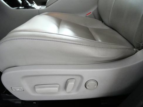 Used 2015 Toyota Highlander XLE AWD/4WD image 15