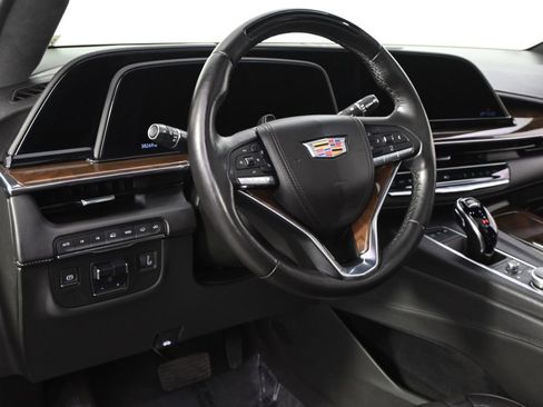 Used 2023 Cadillac Escalade Sport Platinum image 11