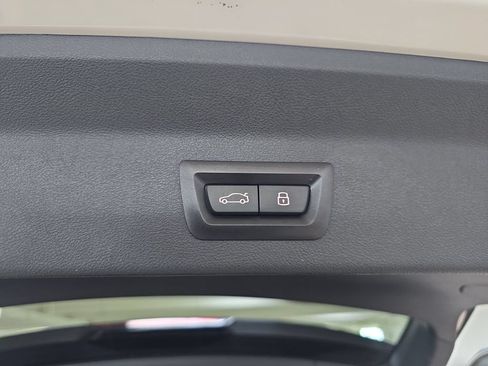 Used 2023 BMW X3 sDrive30i w/ M Sport Package RWD image 31