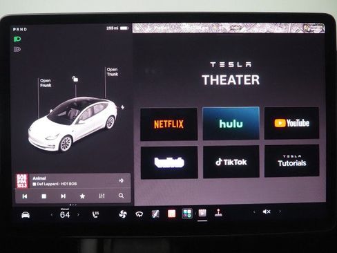Used 2022 Tesla Model 3 Long Range AWD/4WD image 36
