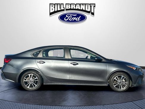 Used 2024 Kia Forte LXS FWD image 2