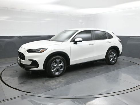 New 2026 Honda HR-V LX image 34