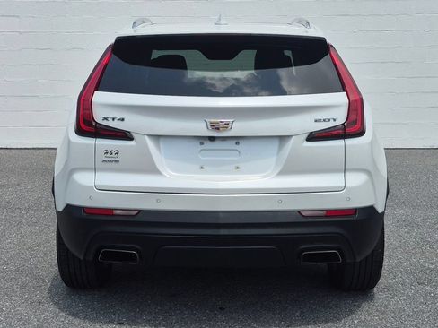 Used 2019 Cadillac XT4 Luxury w/ Cold Weather Package AWD/4WD image 16