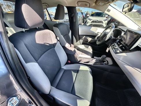 Used 2024 Toyota Corolla LE image 32