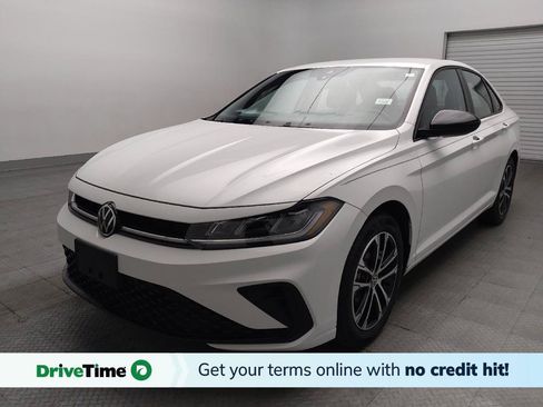 Used 2025 Volkswagen Jetta Sport FWD image 1