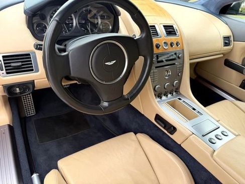 Used 2005 Aston Martin DB9 Coupe RWD image 35