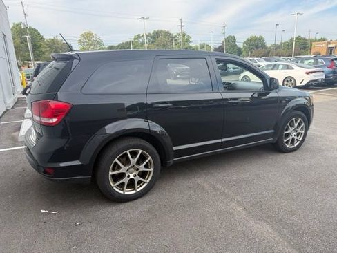 Used 2017 Dodge Journey GT FWD image 4