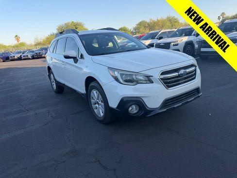 Used 2019 Subaru Outback 2.5i Premium AWD/4WD image 1