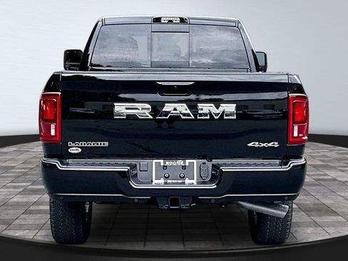 New 2026 RAM 2500 Laramie AWD/4WD image 5