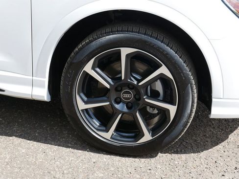 Used 2025 Audi Q3 2.0T Premium Plus AWD/4WD image 7