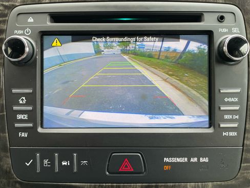 Used 2013 Buick Enclave Leather image 23