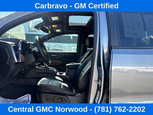 Used 2023 GMC Canyon AT4 w/ AT4 Premium Package AWD/4WD image 13