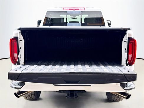 Used 2023 GMC Sierra 2500 AT4 w/ AT4 Preferred Package image 26