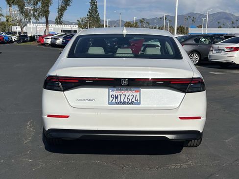 Certified 2024 Honda Accord EX image 23