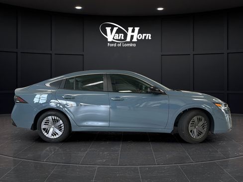 Used 2026 Nissan Sentra SV w/ Floor Mat Package FWD image 8