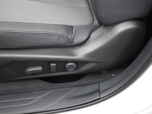 New 2026 Subaru Outback Premium image 11