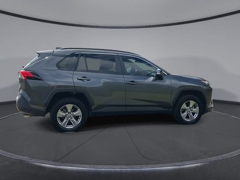 Used 2023 Toyota RAV4 XLE w/ Convenience Package FWD image 9