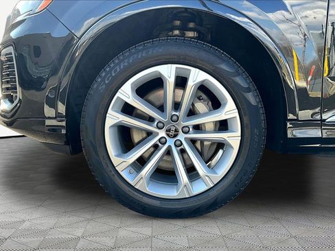 Used 2025 Audi Q7 Premium Plus image 36