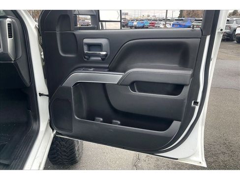 Used 2015 Chevrolet Silverado 2500 LT image 25