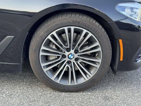 Used 2019 BMW 540i xDrive w/ Convenience Package AWD/4WD image 10