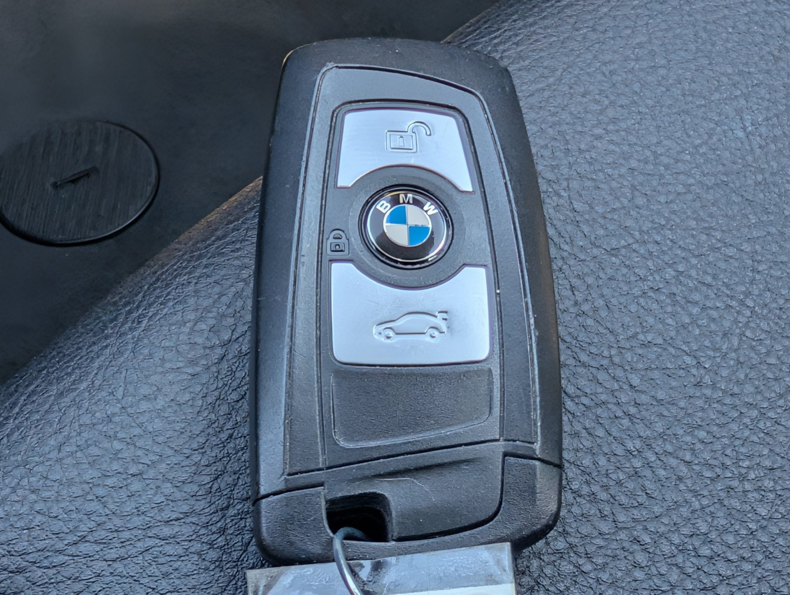 Used 2015 BMW 328i xDrive Sedan AWD/4WD image 38