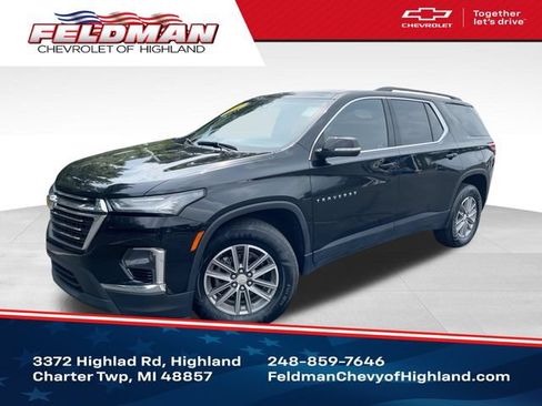 Used 2022 Chevrolet Traverse LT FWD image 1