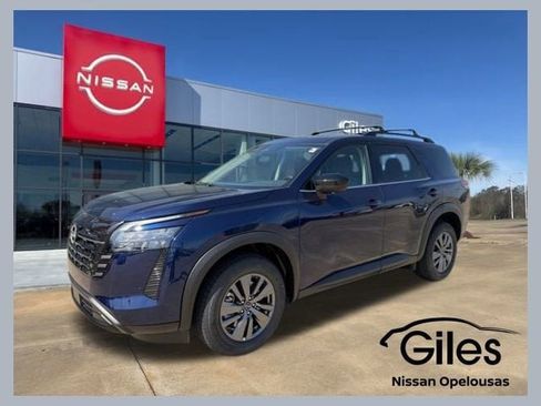 New 2026 Nissan Pathfinder SV image 1