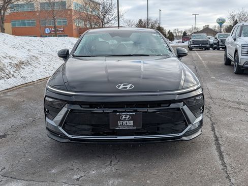 Certified 2025 Hyundai Sonata SE image 8