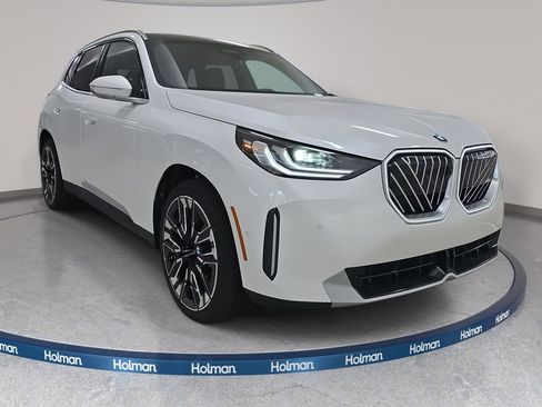 New 2026 BMW X3 xDrive30 w/ Premium Package image 3