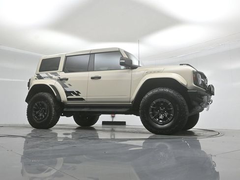 Used 2025 Ford Bronco Raptor AWD/4WD image 3