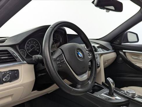 Used 2016 BMW 340i xDrive Sedan AWD/4WD image 24