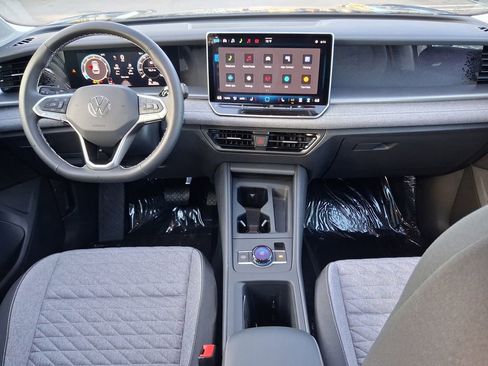 New 2026 Volkswagen Tiguan S FWD image 6